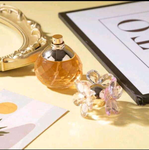 عطر زنانه Happy Flower50ml - Image 2