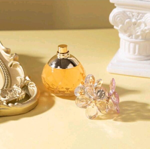 عطر زنانه Happy Flower50ml - Image 4